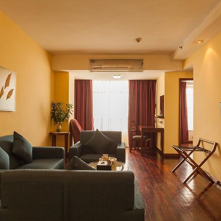 שנג'ן Chicago Suites International מראה חיצוני תמונה