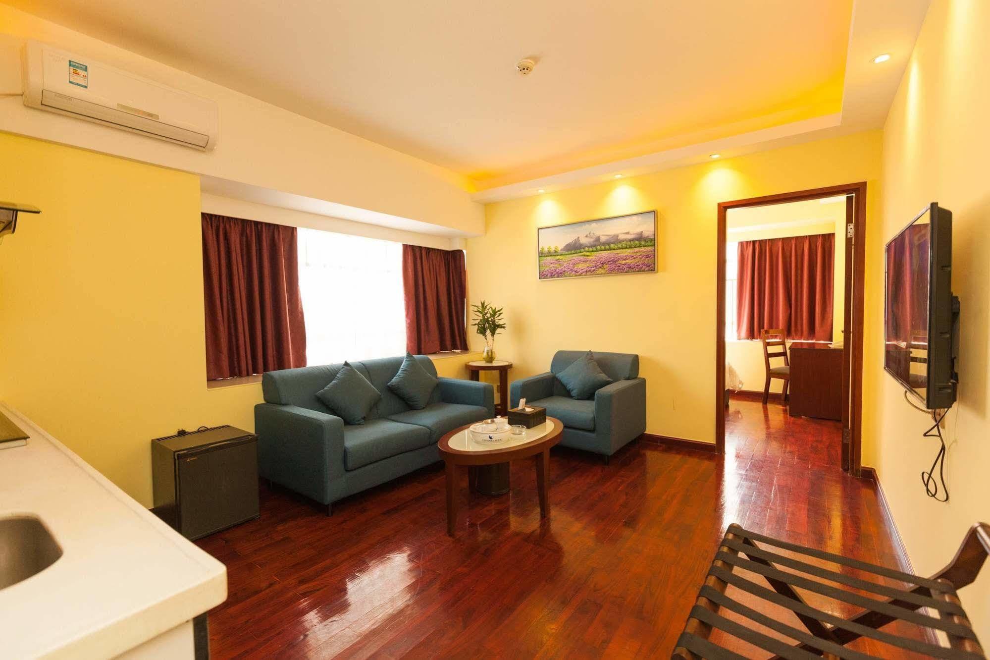 שנג'ן Chicago Suites International מראה חיצוני תמונה
