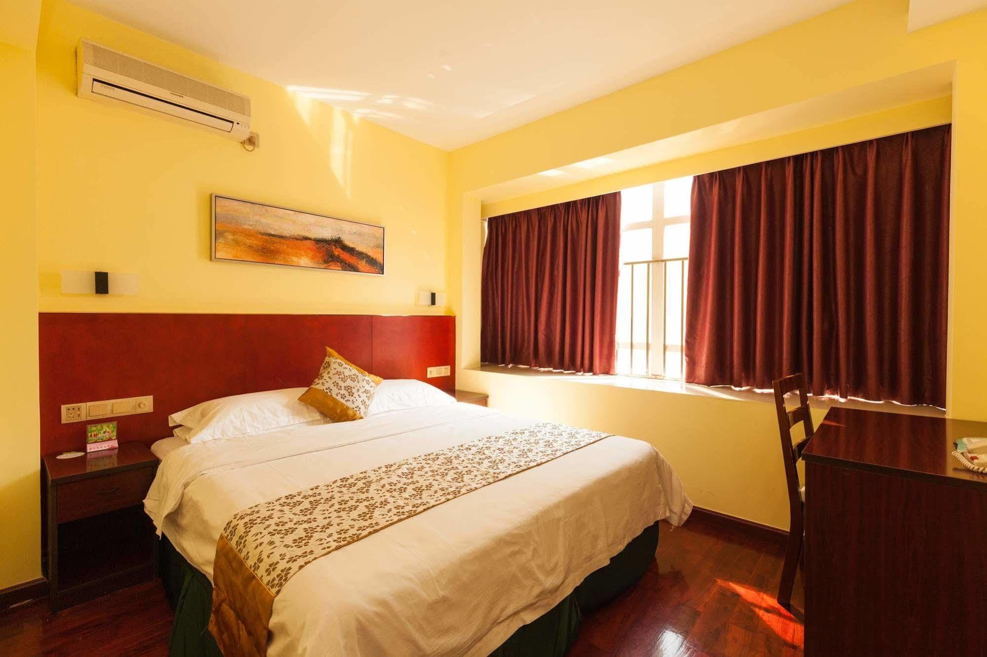 שנג'ן Chicago Suites International מראה חיצוני תמונה